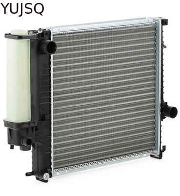 satın al BMW E36 1990-2000 OEM 17111469176 için Alüminyum Plastik Radyatör Su Tankı Çevrimiçi üretim