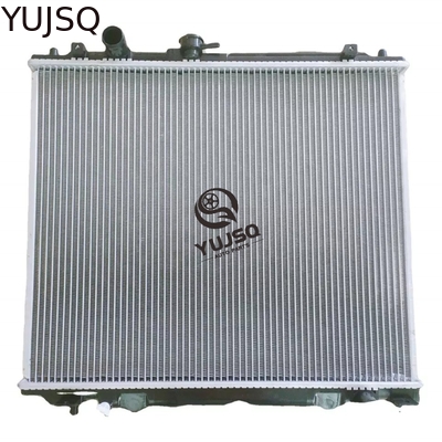 satın al MITSUBISHI PAJERO Alüminyum Radyatör OEM MB890954 MB340053 2.8 TD Çevrimiçi üretim