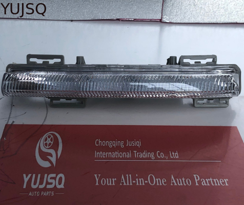 Left Car Day Light Lamp 2049068900 Suitable For Benz W204